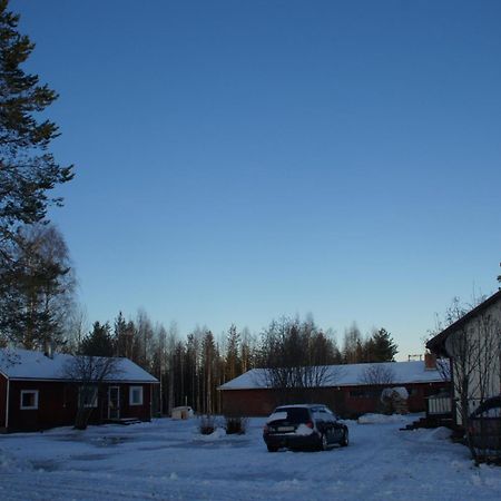 Heidin Mummola Farm Villa Pello Bagian luar foto